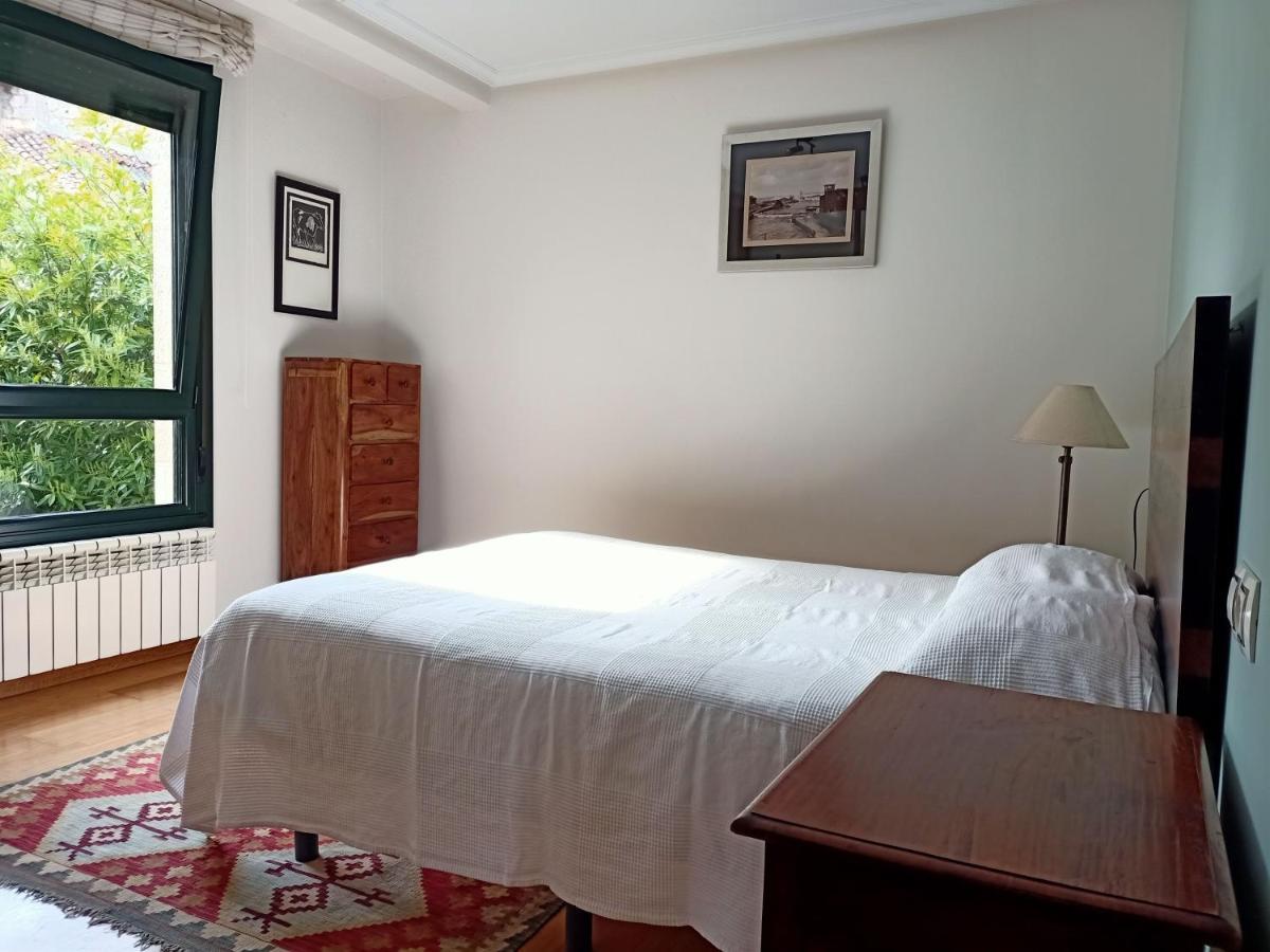 Babilonia, Apartamento En Llanes Tranquilo Y Centrico A 150M De La Playa Del Sablon Exterior foto
